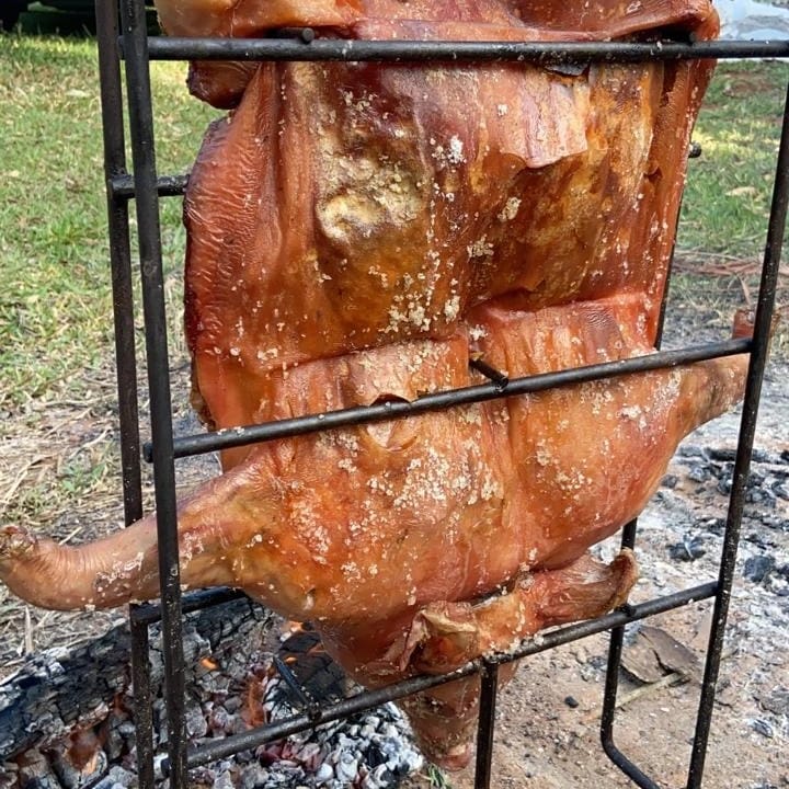 PORCO NO FOGO DE CHÃO